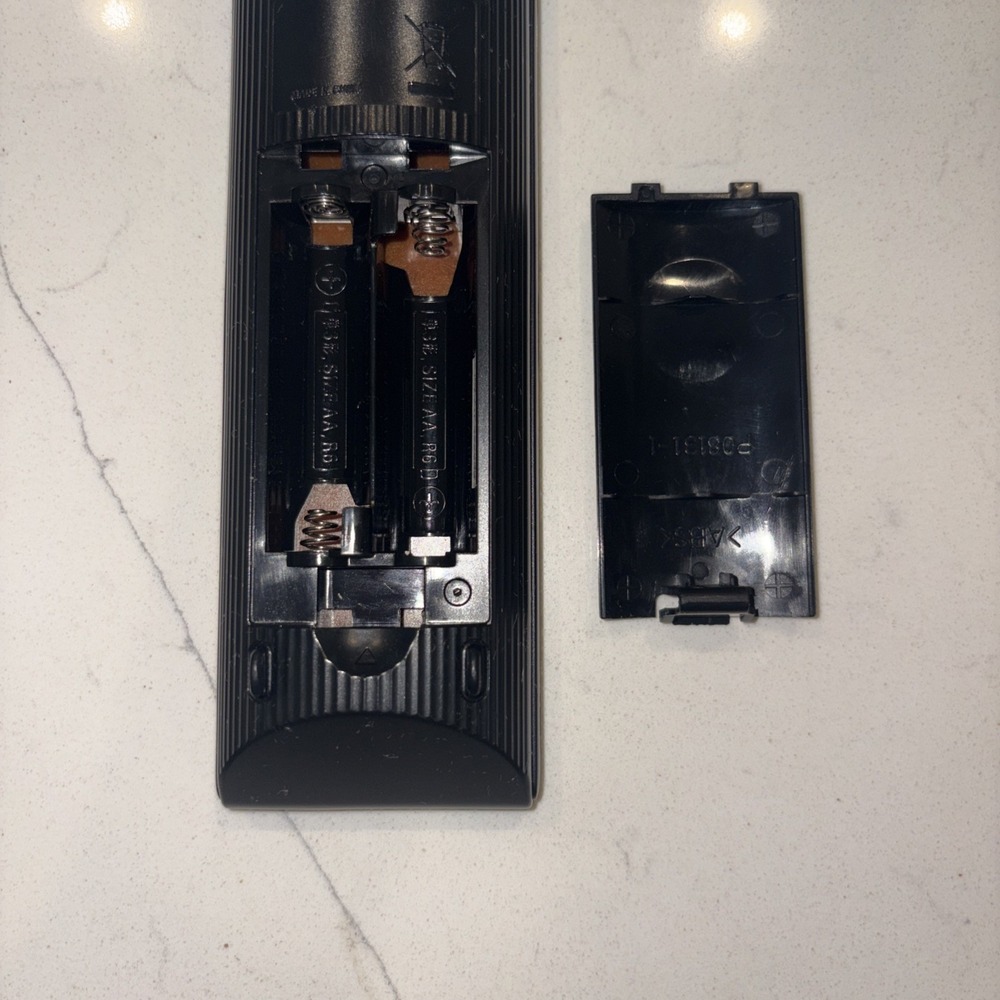 Sony OEM Remote Model RMT-D187A - Picture 3 of 4
